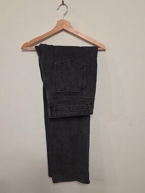 Frank and Oak The Marianne High Rise Relaxed Straight Jean in Washed - Dark Grey